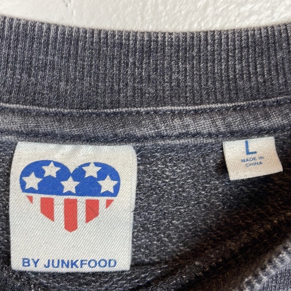 🎸 Def Leppard Cropped Long-Sleeve Graphic Band T-Shirt Women’s Size L - Picture 6 of 7